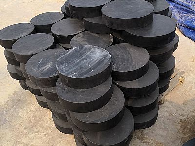 密云区板式橡胶支座由若干层橡胶片与薄钢板经加压硫化